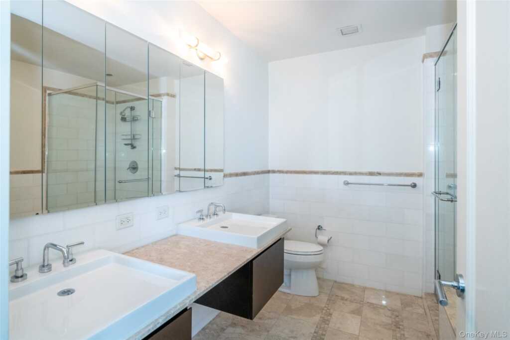 175 Huguenot Street, Unit #1402, New Rochelle, NY 10801 - Photo 17 of 24