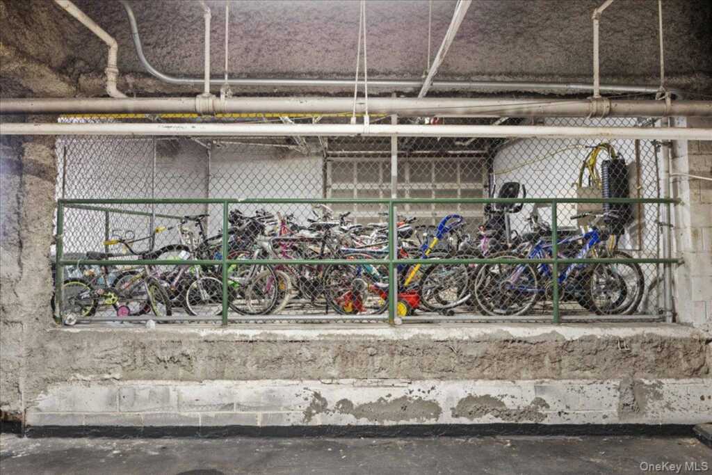 16 Lake Street, Unit #7B, White Plains, NY 10603 - Photo 21 of 27