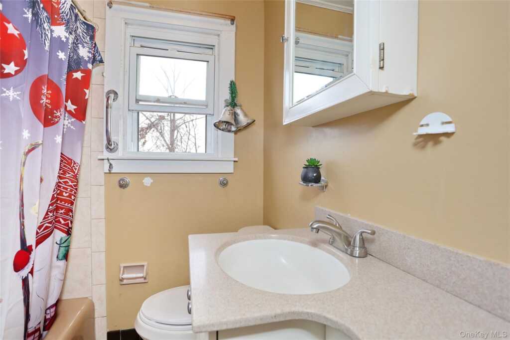 30 Lindbergh Lane, New City, NY 10956 - Photo 15 of 27