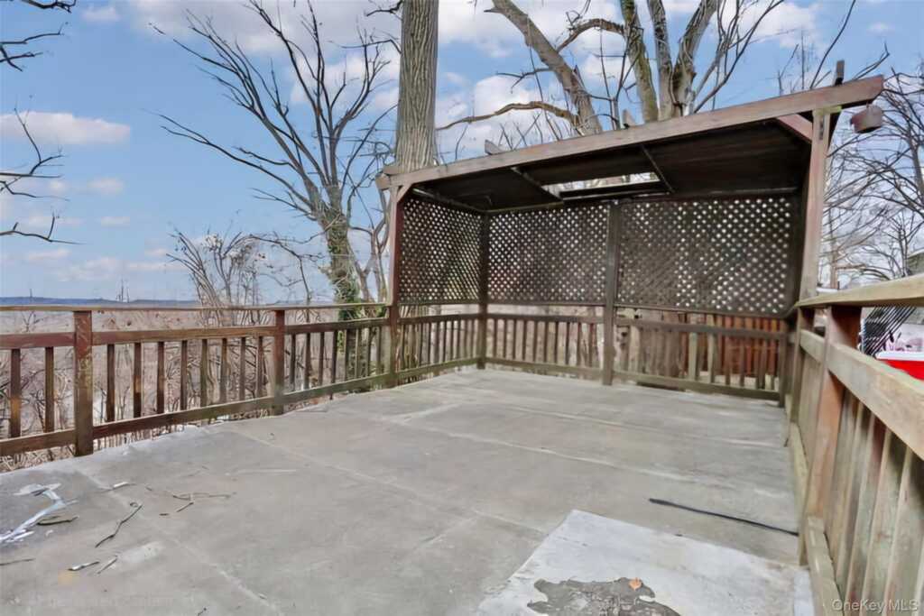 30 Lindbergh Lane, New City, NY 10956 - Photo 22 of 27