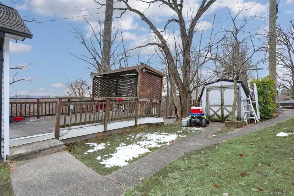 30 Lindbergh Lane, New City, NY 10956 - Photo 23 of 27