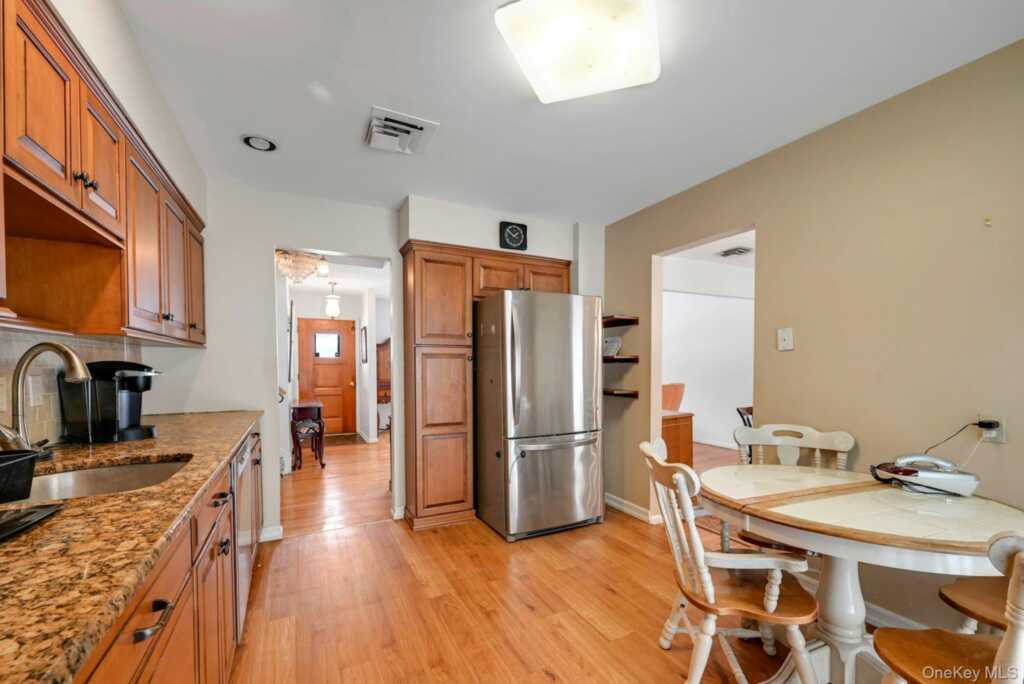 12 Mark Lane, New City, NY 10956 - Photo 11 of 27