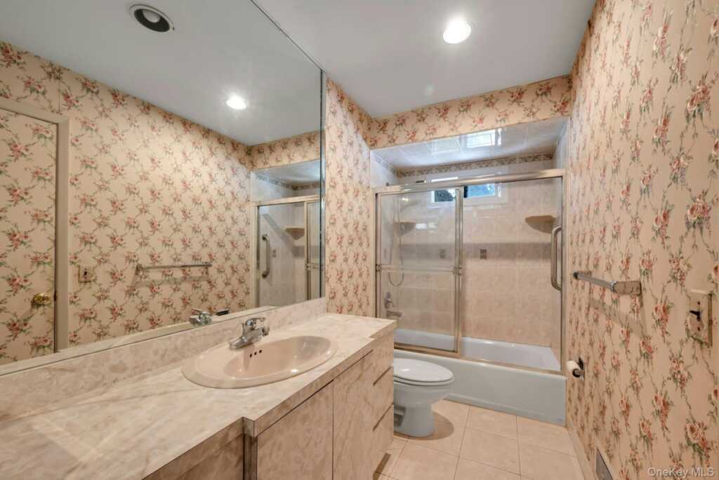 12 Mark Lane, New City, NY 10956 - Photo 21 of 27