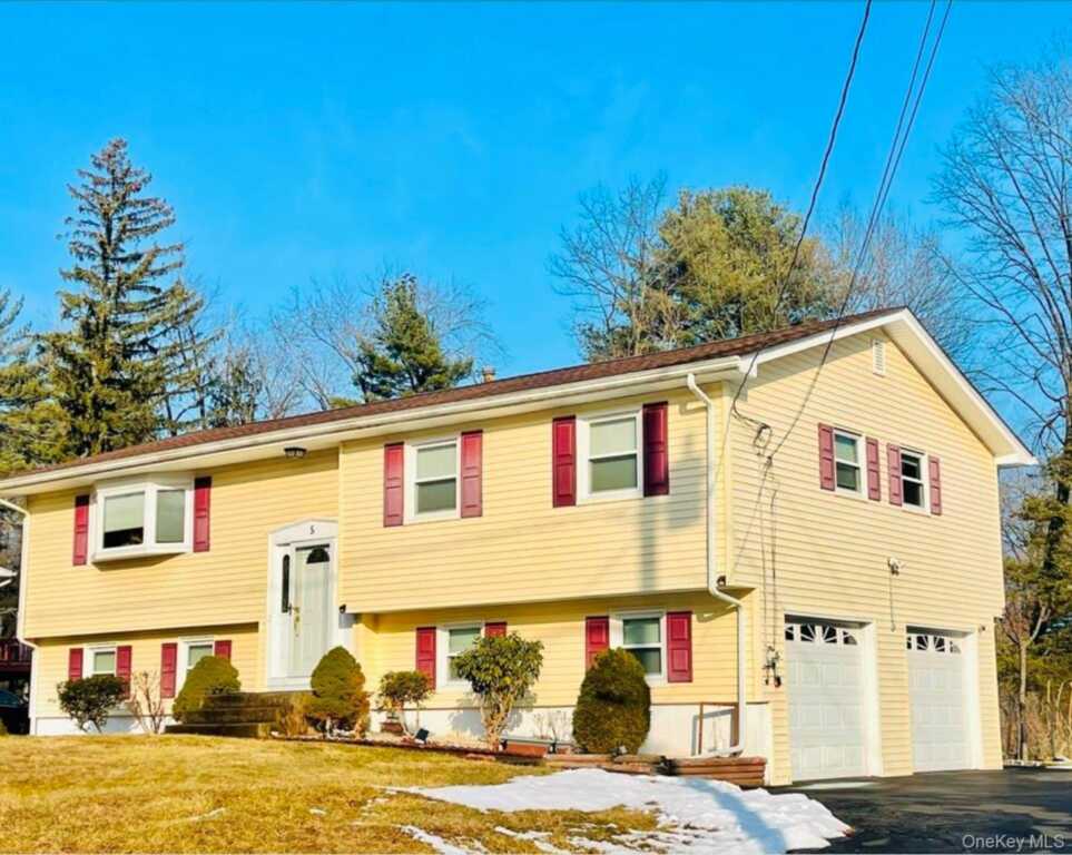 5 Inland Road, New City, NY 10956 - Photo 2 of 2