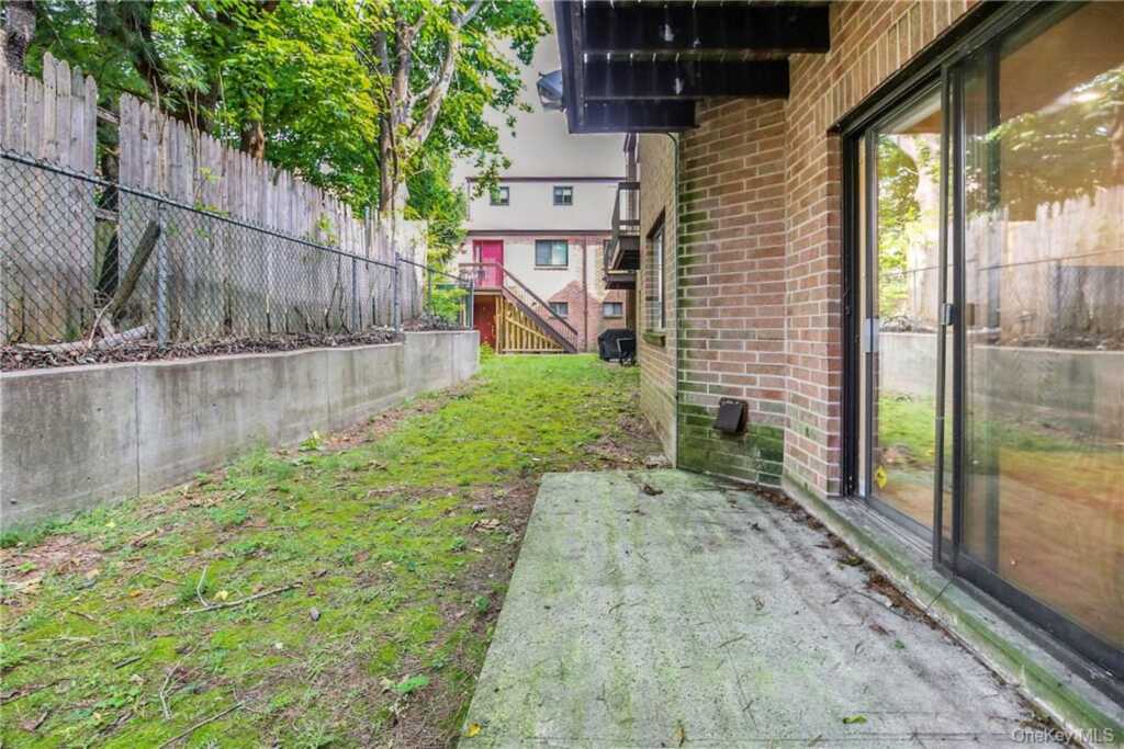 50 Dekalb Avenue, Unit #N-3, White Plains, NY 10605 - Photo 7 of 26