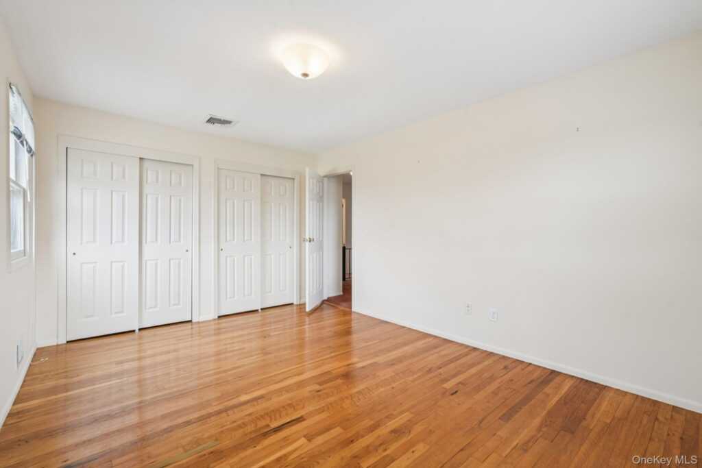 23 Oriole Road, New City, NY 10956 - Photo 24 of 43