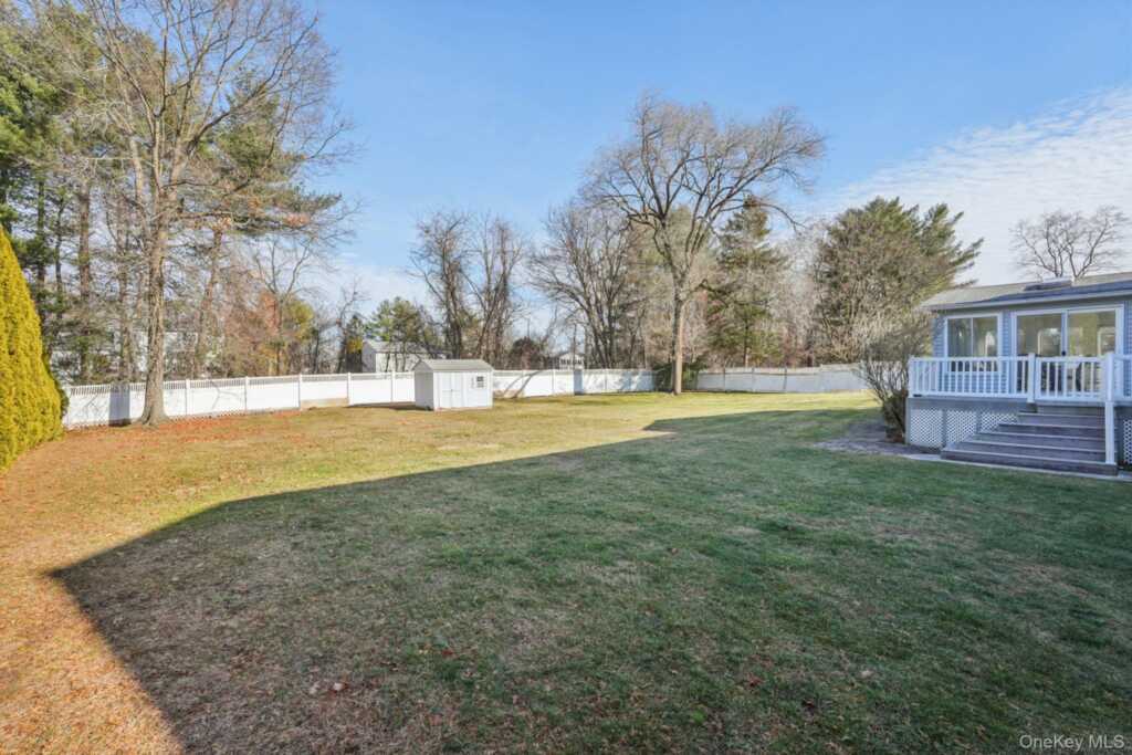 23 Oriole Road, New City, NY 10956 - Photo 37 of 43