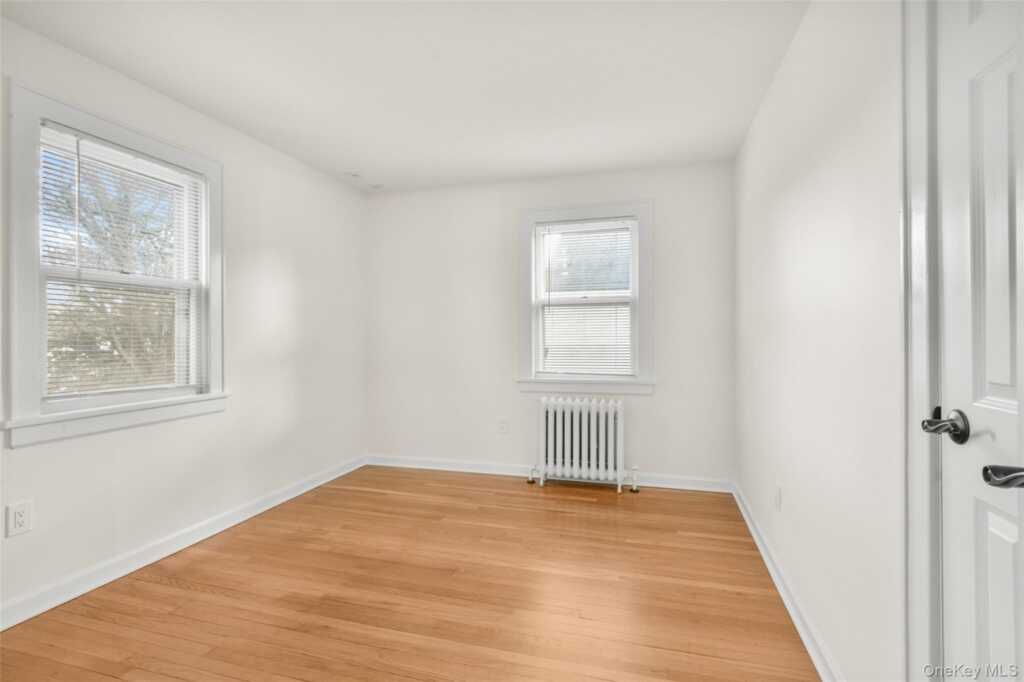 323 Wagner Avenue, Rye, NY 10543 - Photo 13 of 29