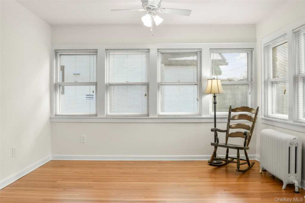 323 Wagner Avenue, Rye, NY 10543 - Photo 4 of 29