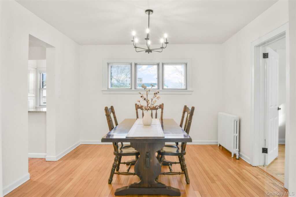 323 Wagner Avenue, Rye, NY 10543 - Photo 7 of 29