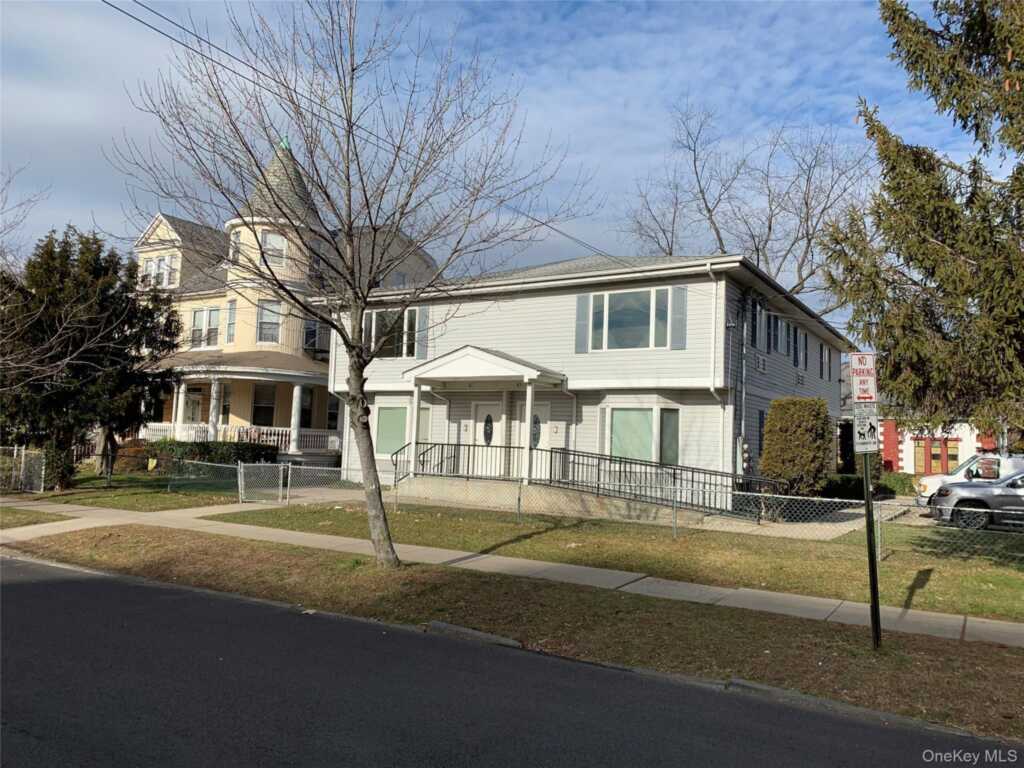 87 Sickles Avenue, Unit #85, New Rochelle, NY 10801