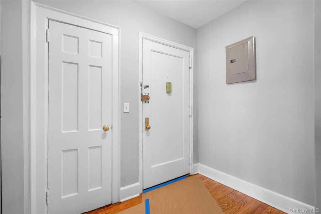 30 Windsor Terrace, Unit #2H, White Plains, NY 10601 - Photo 2 of 14