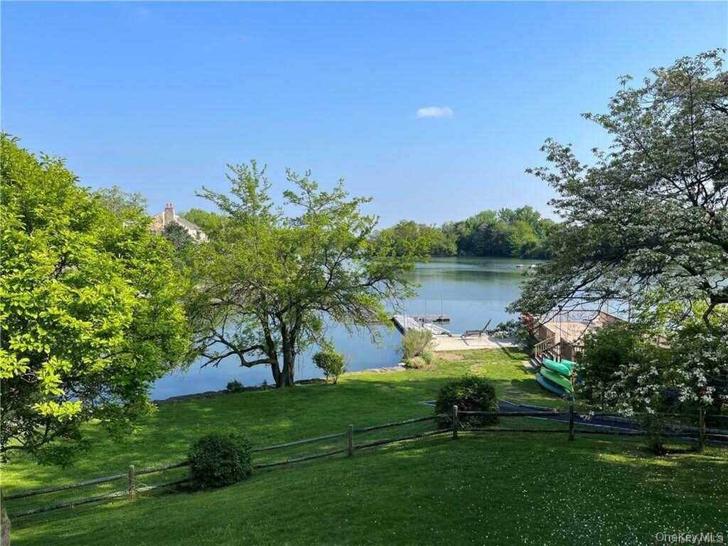 13 Dock Pathway, New Rochelle, NY 10801 - Photo 16 of 17