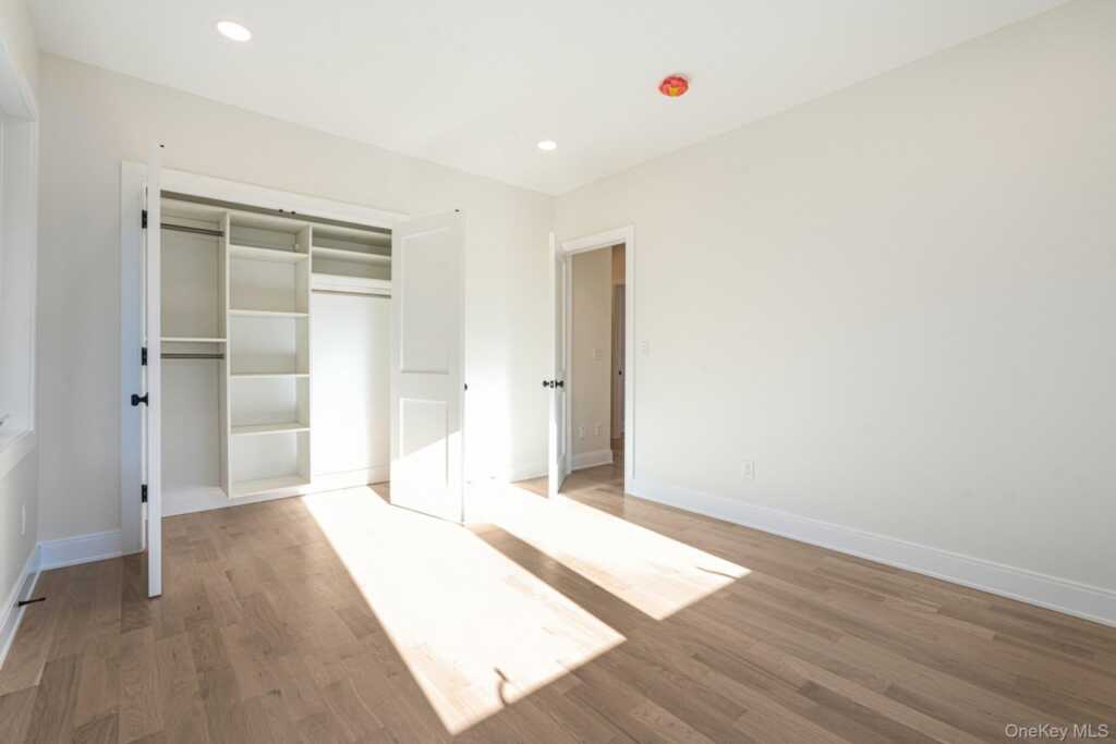 400 Phillips Hill Road, New City, NY 10956 - Photo 21 of 50