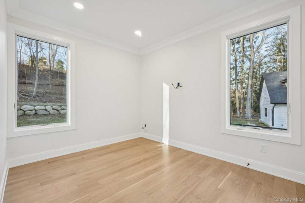 400 Phillips Hill Road, New City, NY 10956 - Photo 39 of 50