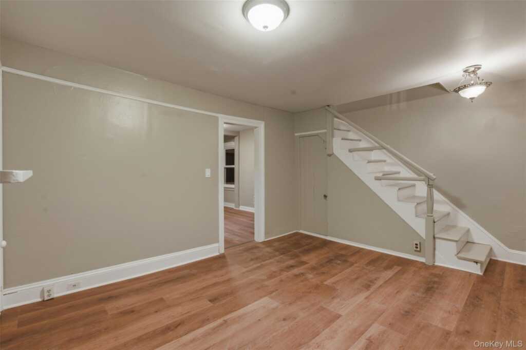 105 Jackson Avenue, Nyack, NY 10960 - Photo 11 of 29