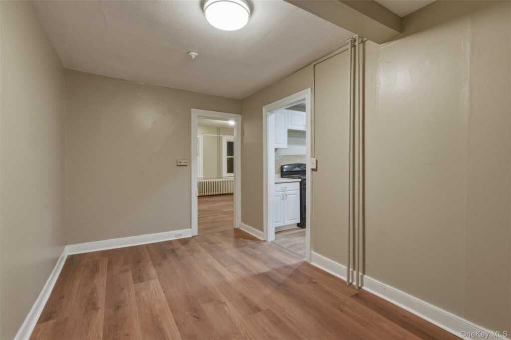 105 Jackson Avenue, Nyack, NY 10960 - Photo 8 of 29