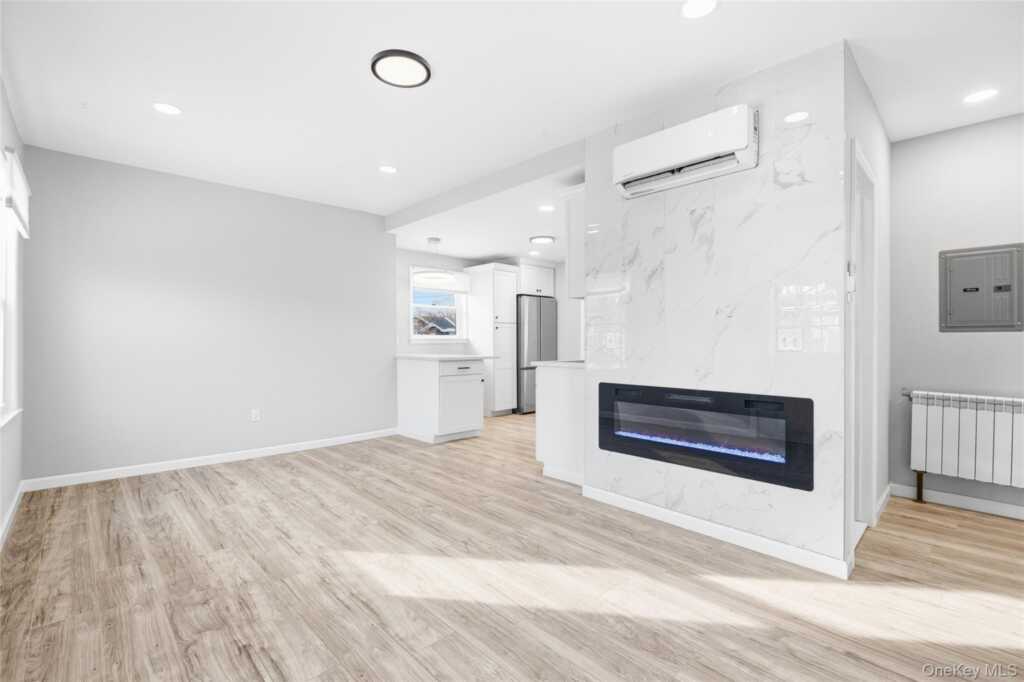 78 Maple Avenue, New City, NY 10956 - Photo 6 of 31