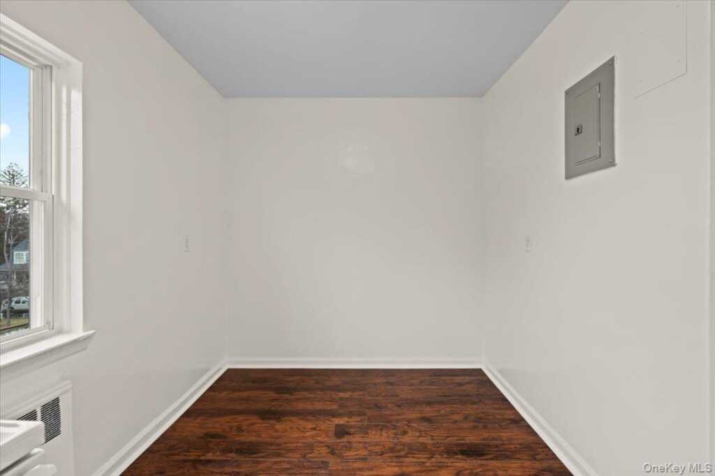 437 Pelham Road, Unit #B2, New Rochelle, NY 10805 - Photo 13 of 17