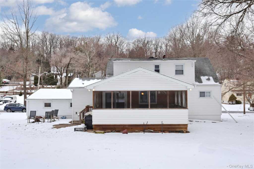 5 Raven Terrace, New City, NY 10956 - Photo 2 of 26