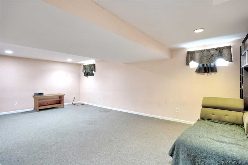 5 Raven Terrace, New City, NY 10956 - Photo 20 of 26