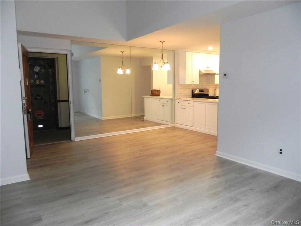 1250 North Avenue, Unit #209, New Rochelle, NY 10804 - Photo 3 of 27