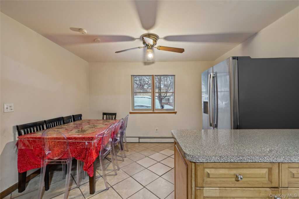 10 Valley Drive, Nanuet, NY 10954 - Photo 11 of 19