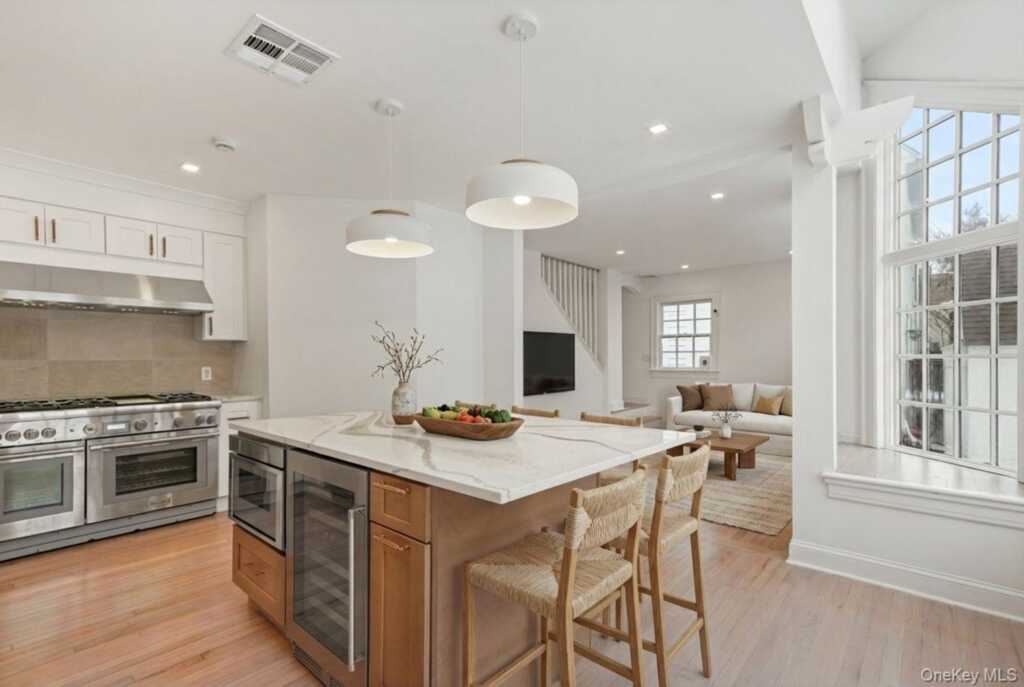 7 Fernwood Avenue, Rye, NY 10580 - Photo 8 of 25