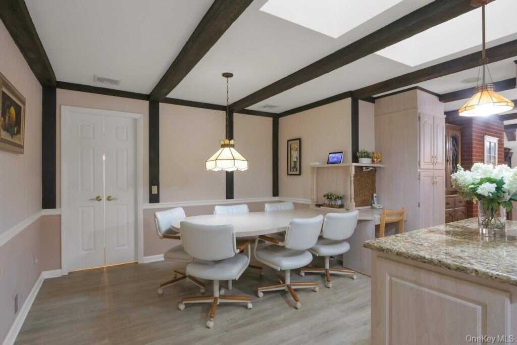 2 Milich Lane, New City, NY 10956 - Photo 6 of 35