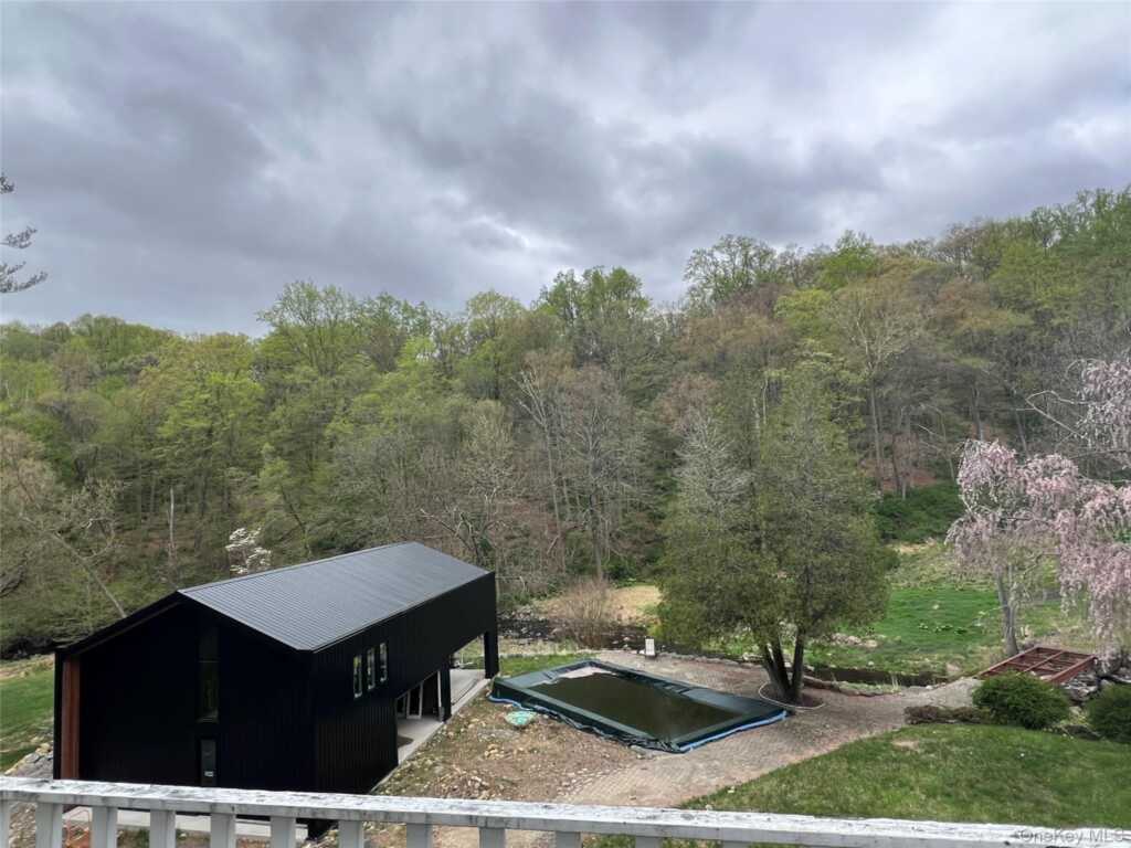 285 Bulsontown Road, Stony Point, NY 10980 - Photo 5 of 16