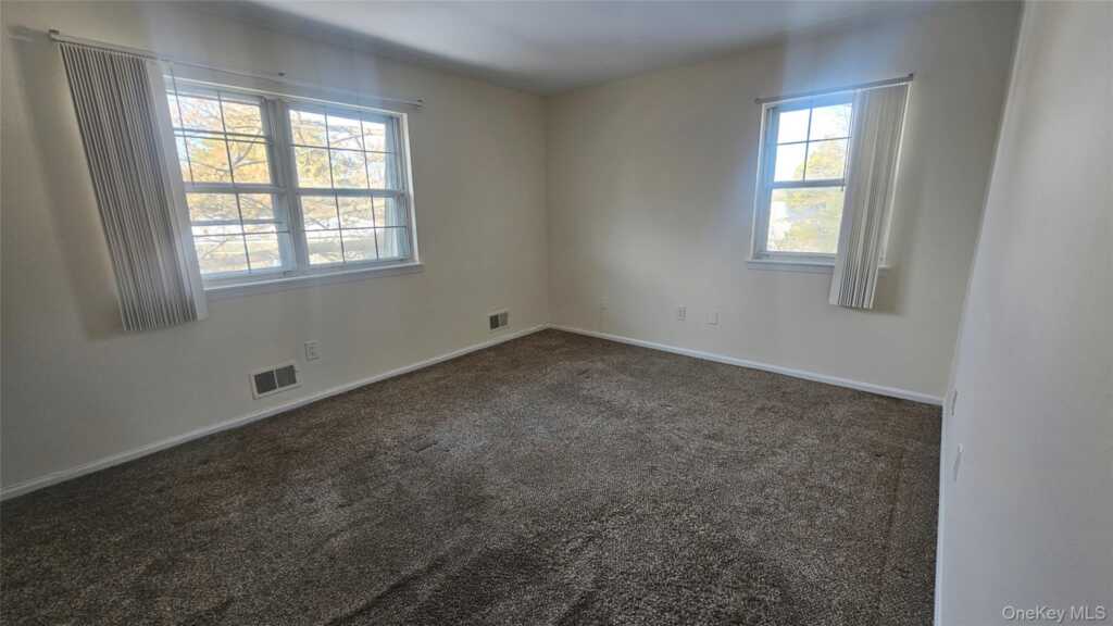 66 Bon Aire Circle, Unit #P-7, Suffern, NY 10901 - Photo 8 of 12