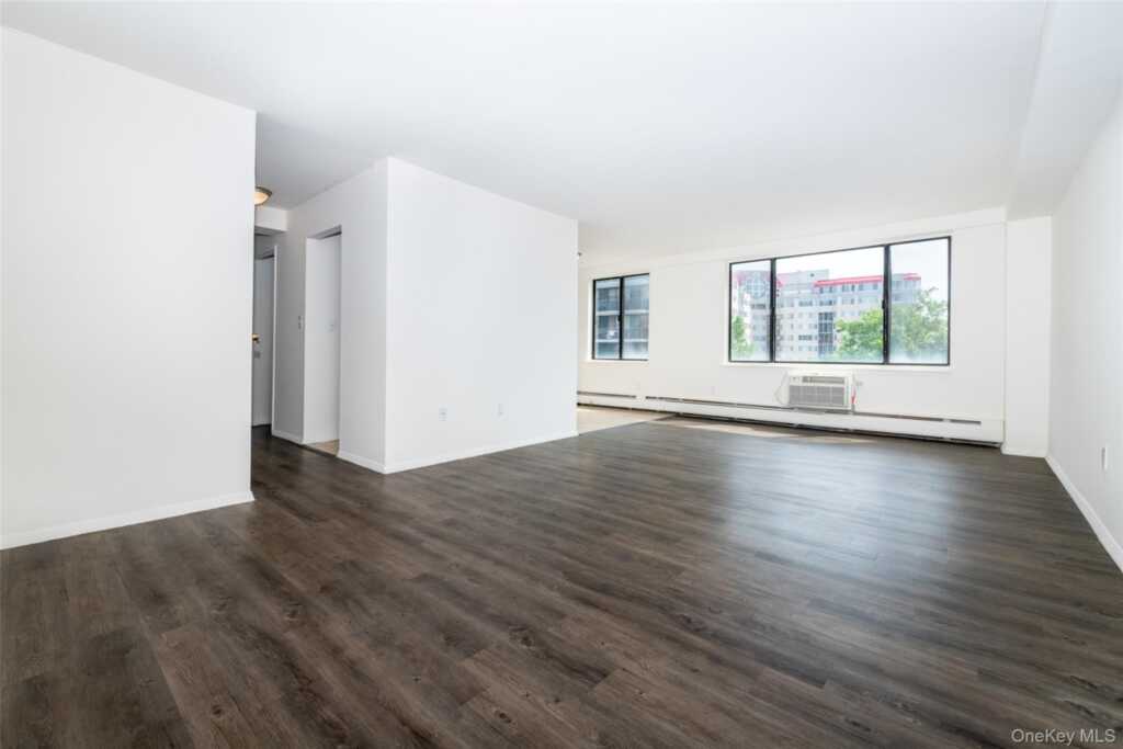 7 Lake Street, Unit #5-K, White Plains, NY 10603 - Photo 14 of 19