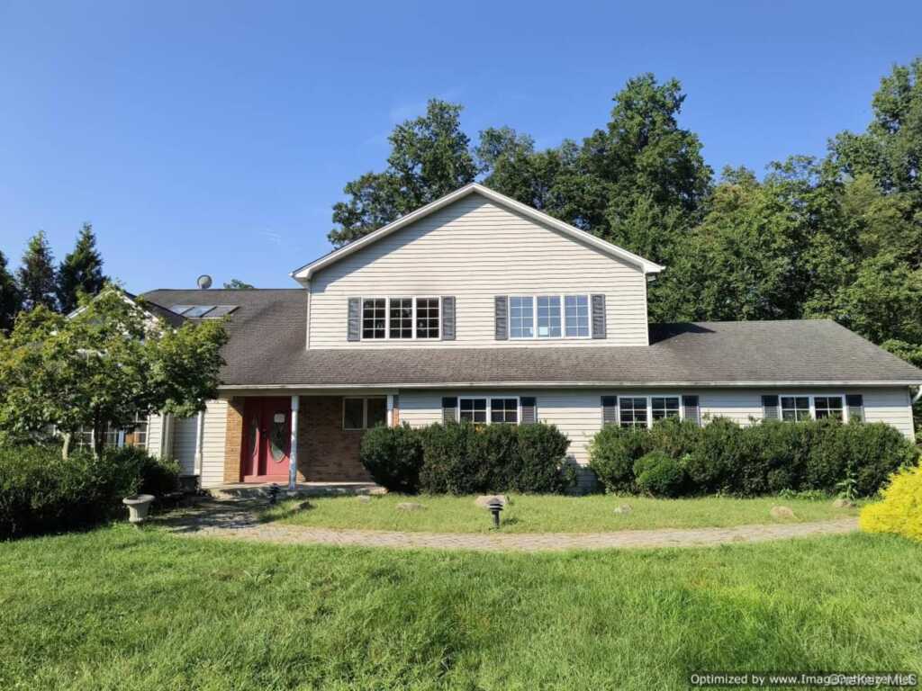 3 Lenni Lenape Court, Stony Point, NY 10980 - Photo 3 of 34