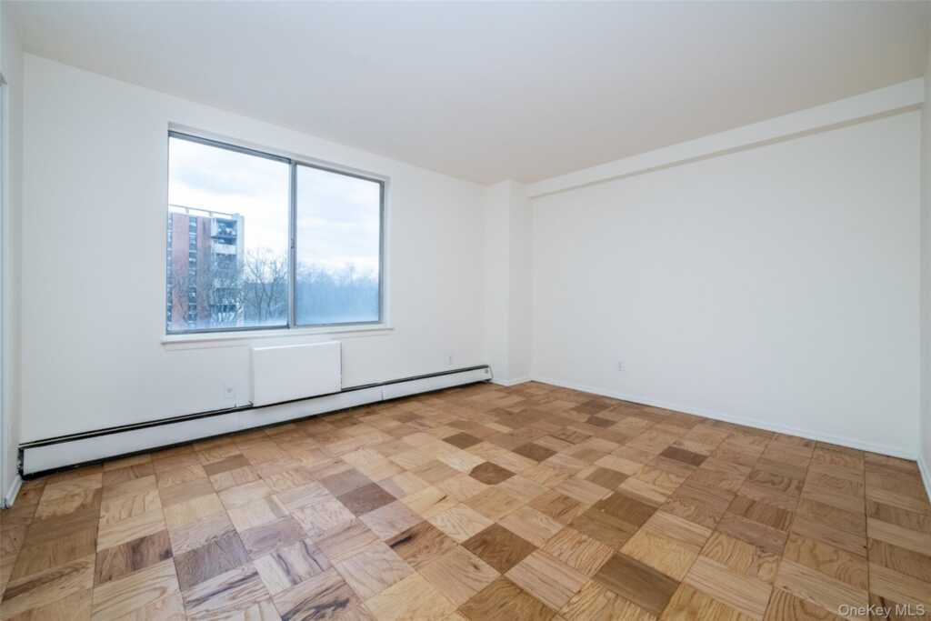 125 Lake Street, Unit #6-B North, White Plains, NY 10604 - Photo 8 of 18