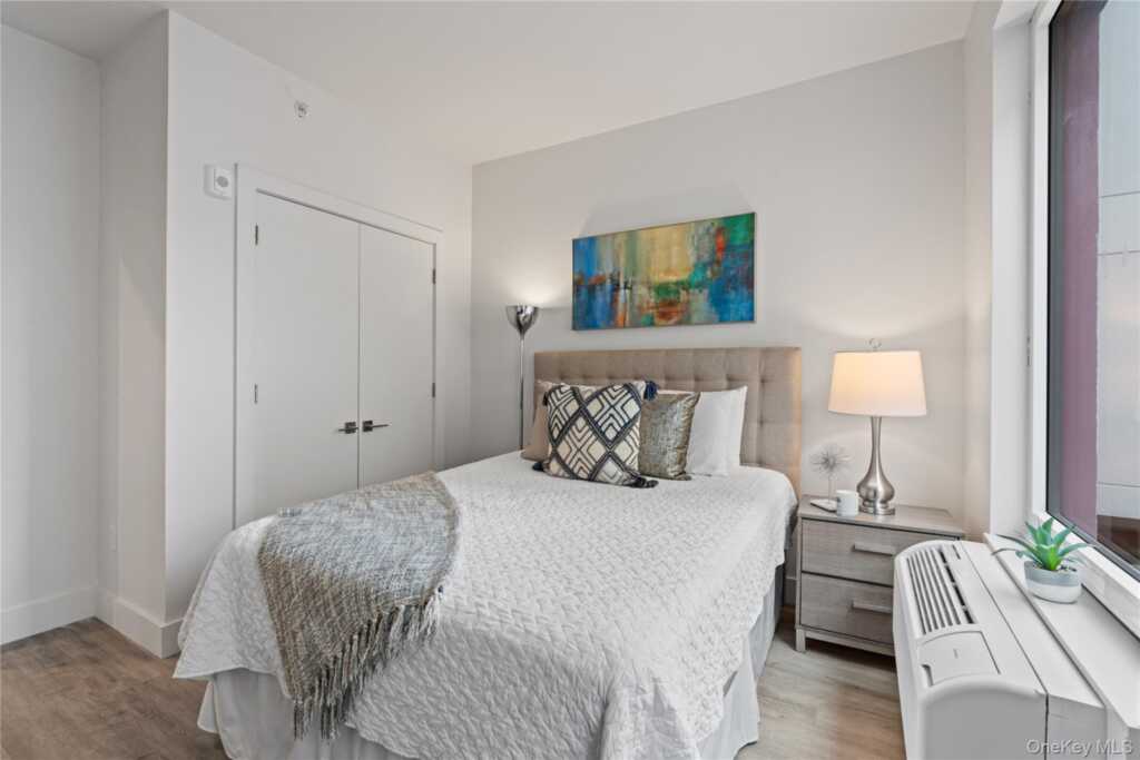 40 Westchester Place, Unit #203, New Rochelle, NY 10801 - Photo 7 of 8