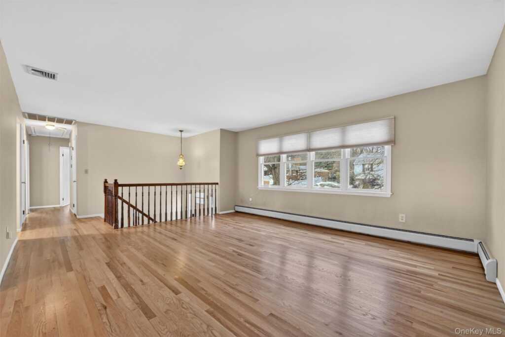 122 Jay Street, Stony Point, NY 10980 - Photo 6 of 41