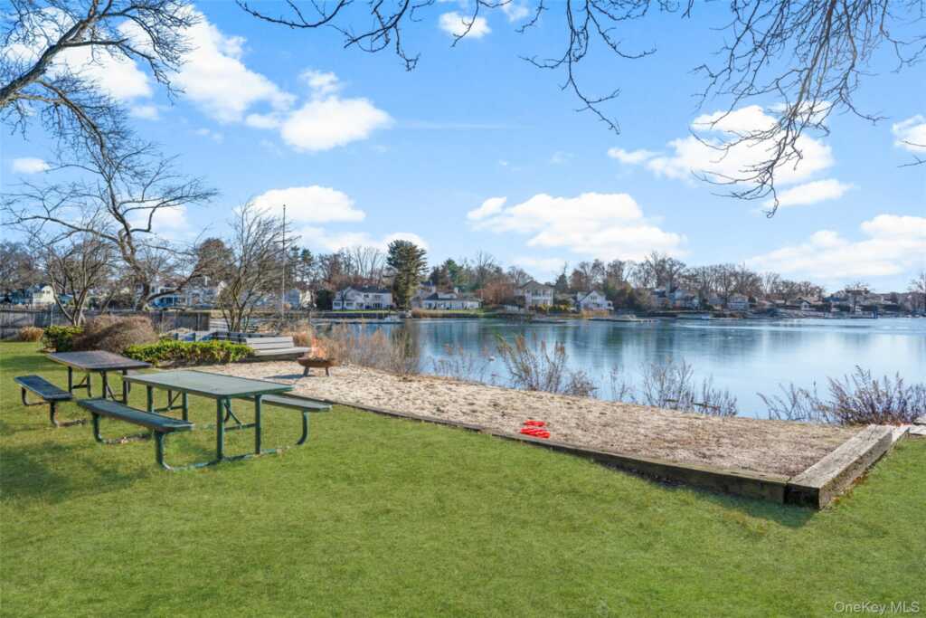 226 Guion Drive, Rye, NY 10543 - Photo 42 of 49