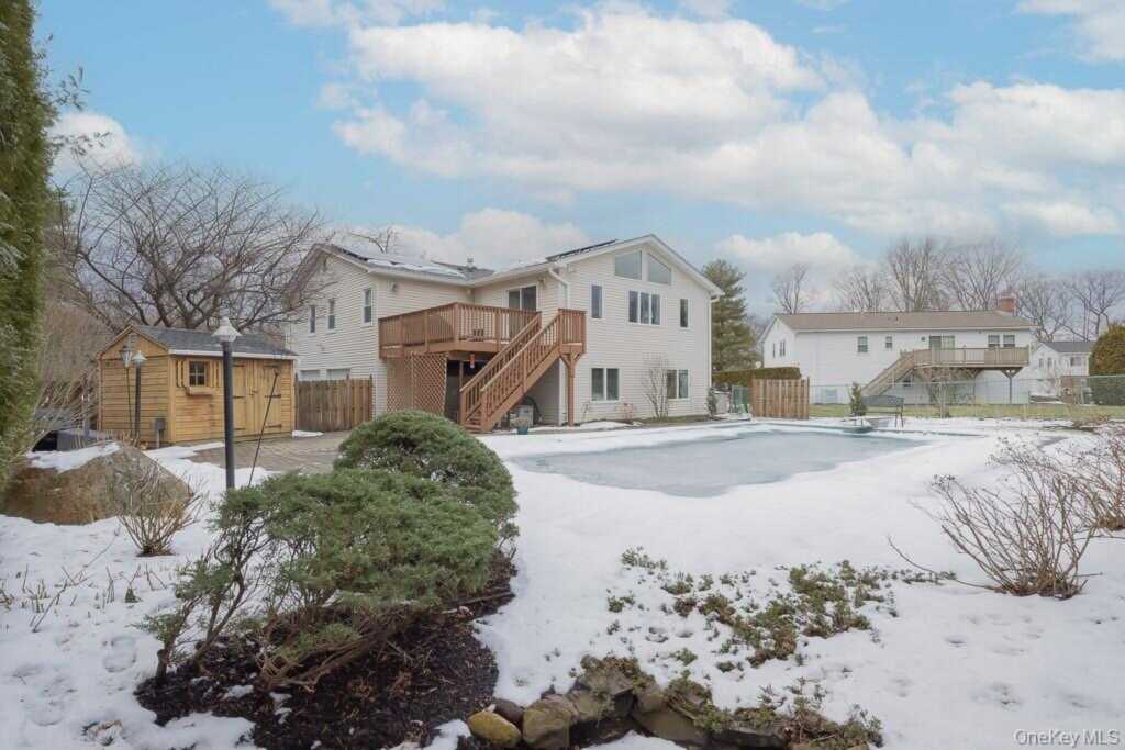 17 Termakay Drive, New City, NY 10956 - Photo 3 of 27