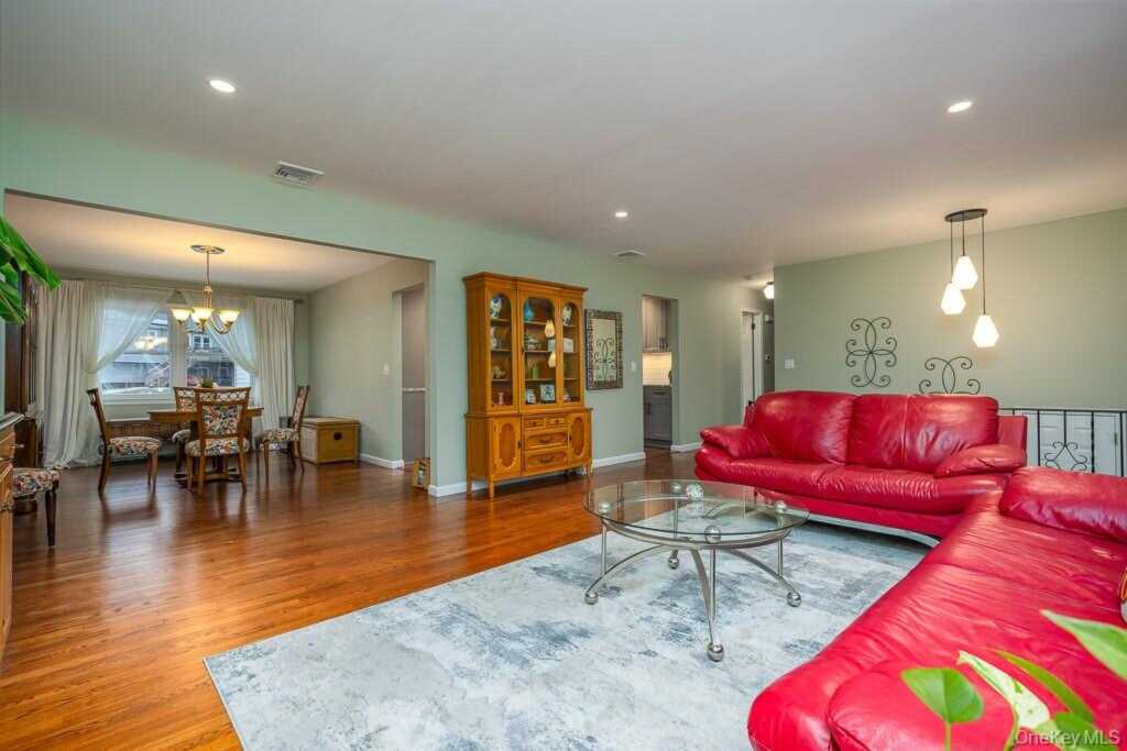 17 Termakay Drive, New City, NY 10956 - Photo 9 of 27