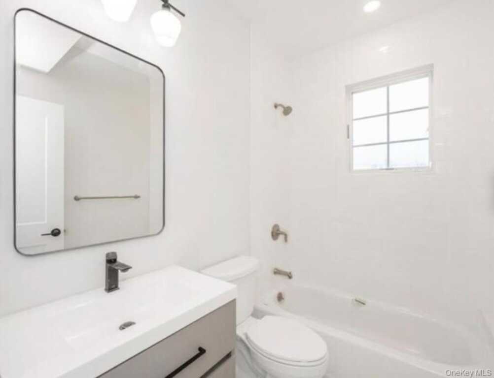 142 Maple Avenue, Rye, NY 10580 - Photo 4 of 8