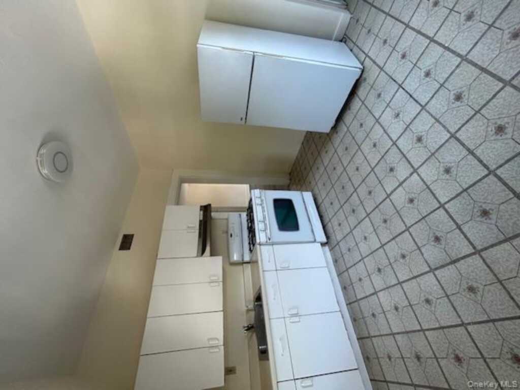 7 Liberty Drive, Unit #4, Stony Point, NY 10980 - Photo 9 of 13