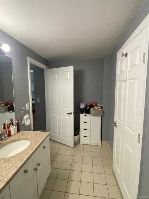 300 Mamaroneck Avenue, Unit #417, White Plains, NY 10605 - Photo 17 of 17