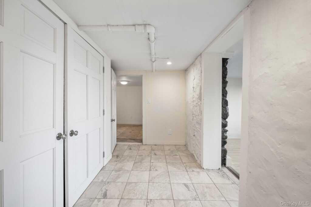 1007 Route 9W, Nyack, NY 10960 - Photo 31 of 45