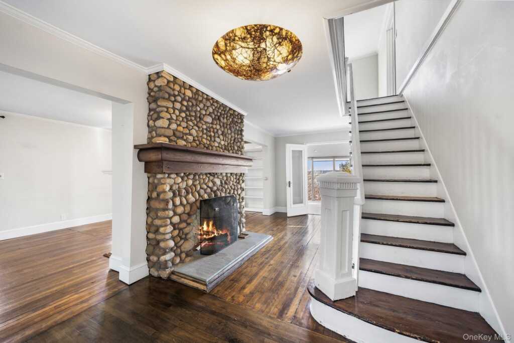 1007 Route 9W, Nyack, NY 10960 - Photo 4 of 45