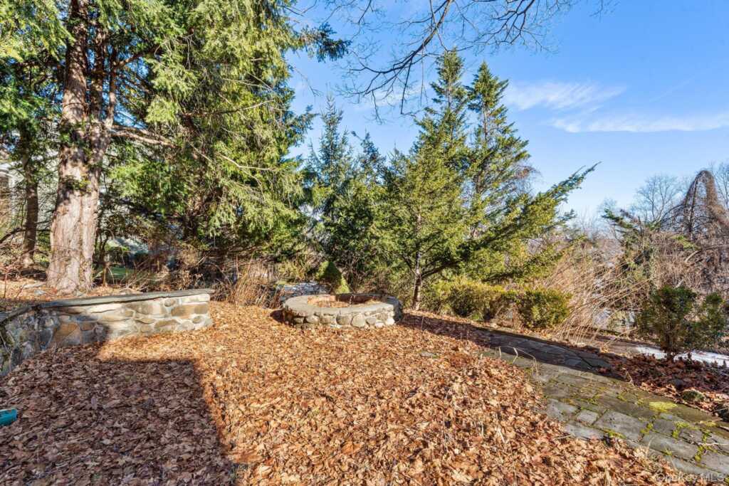 1007 Route 9W, Nyack, NY 10960 - Photo 41 of 45