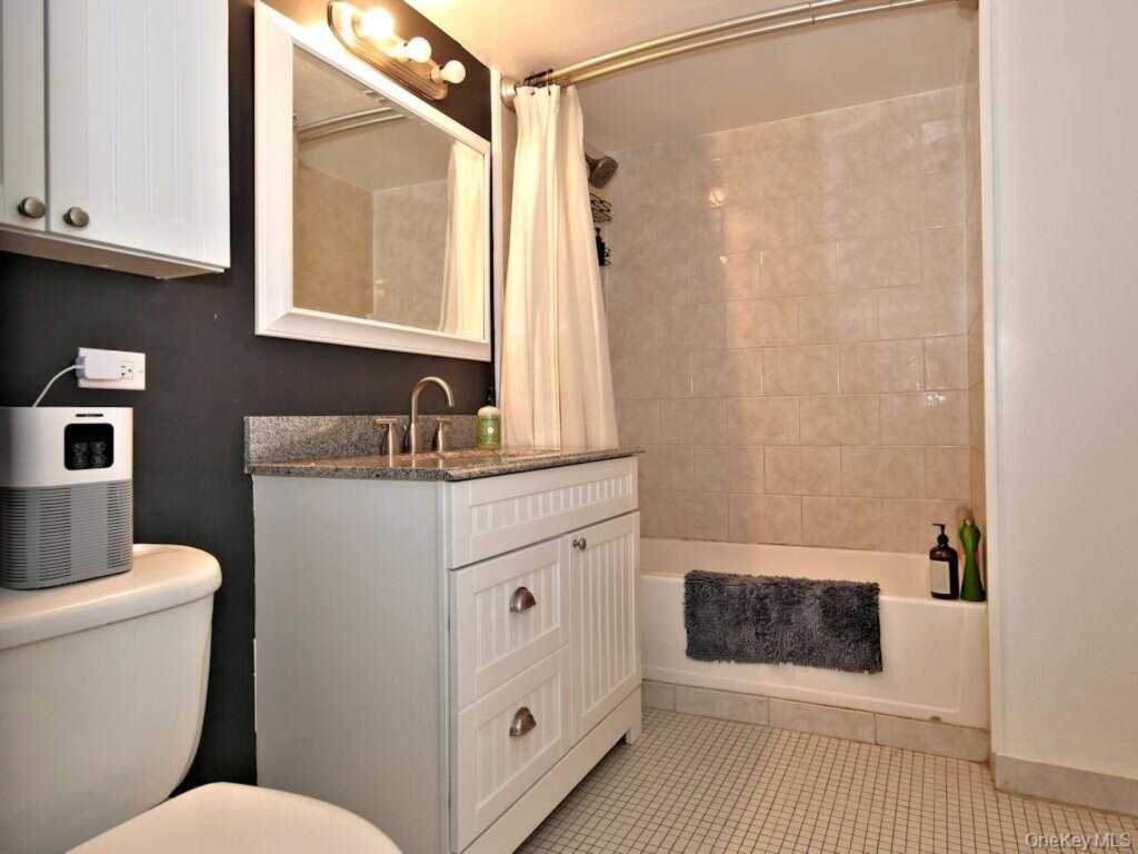 1 Landmark Square, Unit #410, Rye, NY 10573 - Photo 10 of 17