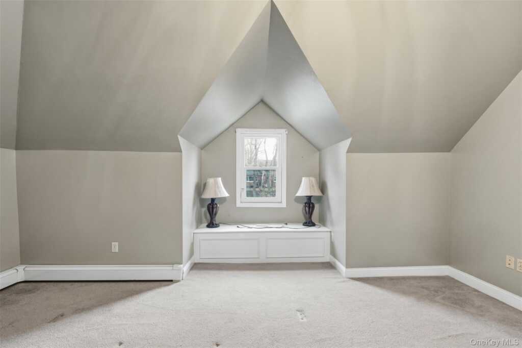 11 Oakdale Manor, Suffern, NY 10901 - Photo 21 of 38