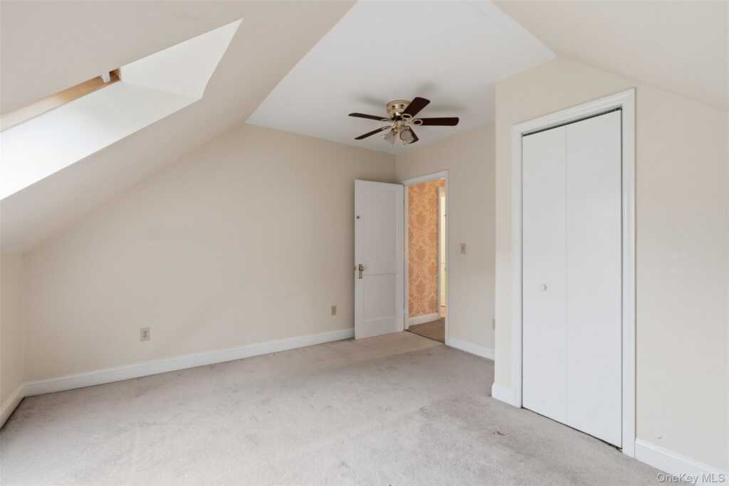 11 Oakdale Manor, Suffern, NY 10901 - Photo 27 of 38