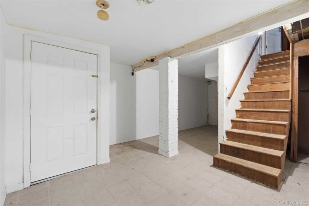 11 Oakdale Manor, Suffern, NY 10901 - Photo 32 of 38