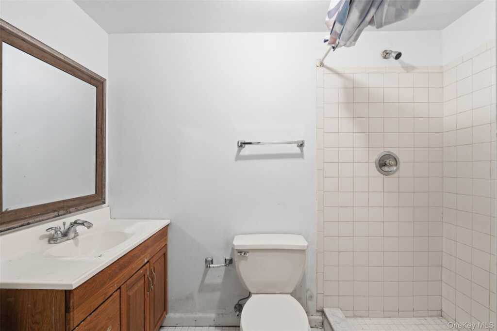 11 Oakdale Manor, Suffern, NY 10901 - Photo 36 of 38